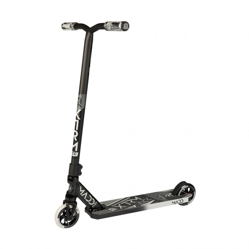 trottinette madd kick extreme noir argent